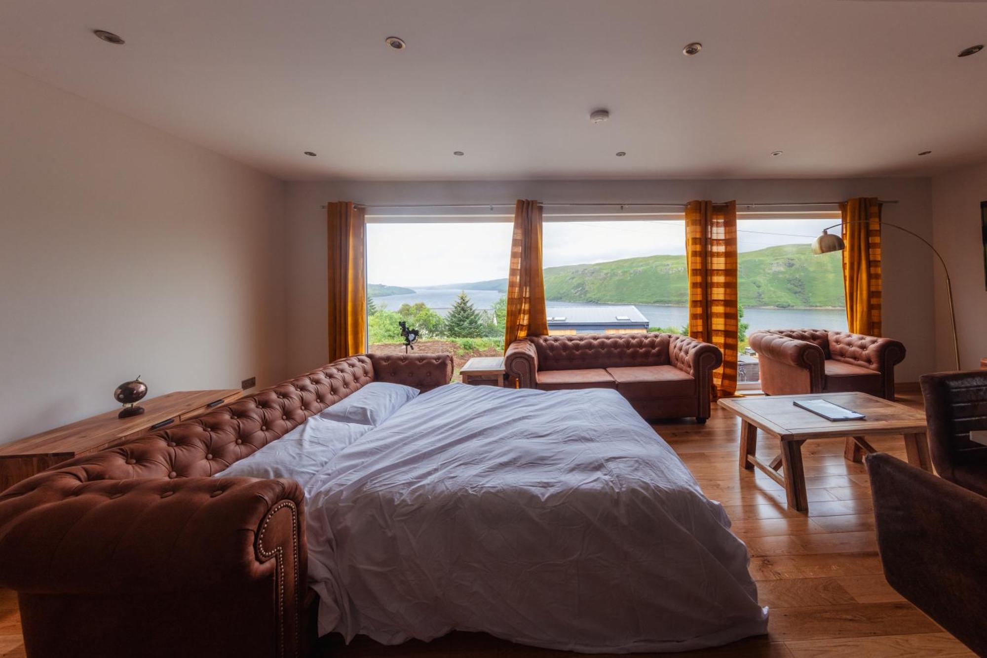 Luxury Cottage With Stunning Views By Fairy Pools 4 Карбост Екстериор снимка